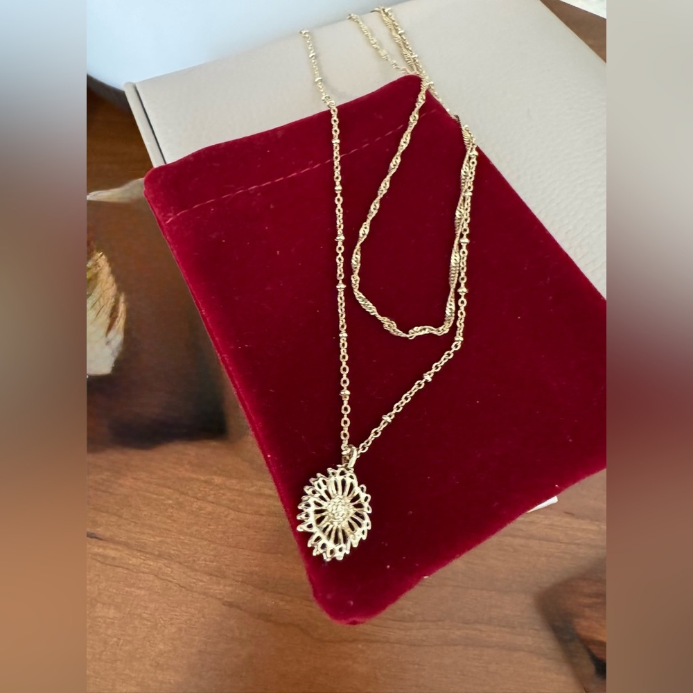 Kendra Scott Gold Layered Necklace - Picture 3 of 5